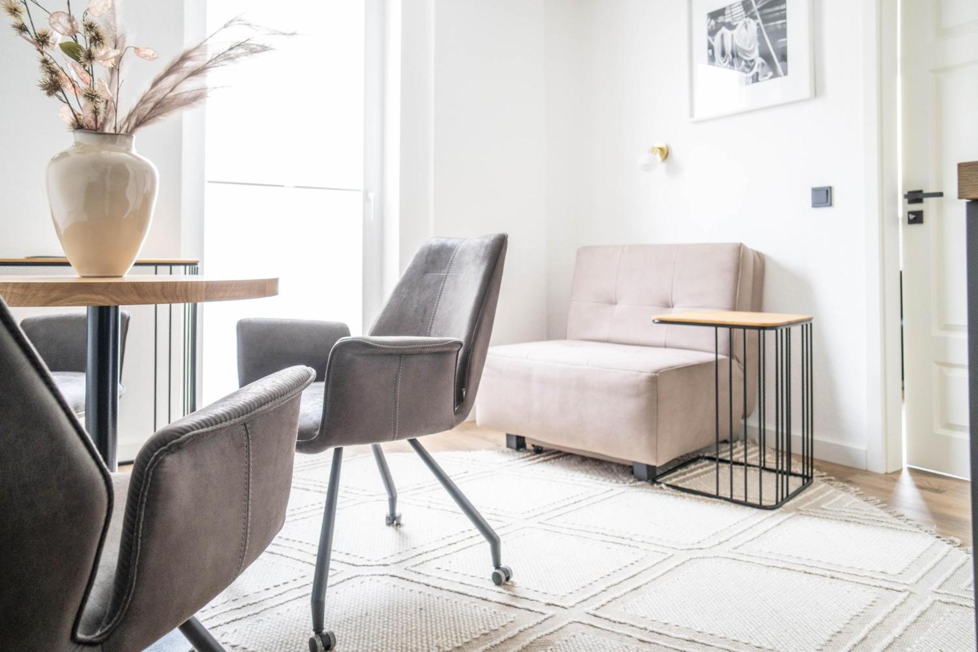 Apartment Johouse 13